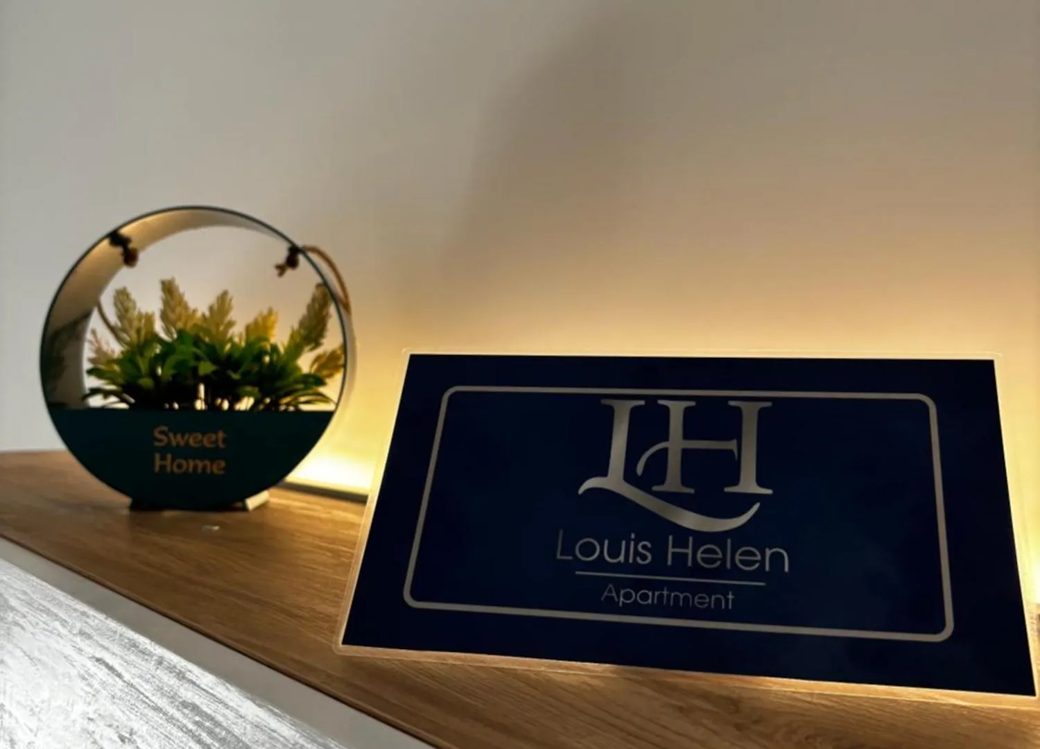 Louis Helen Apartment Naples