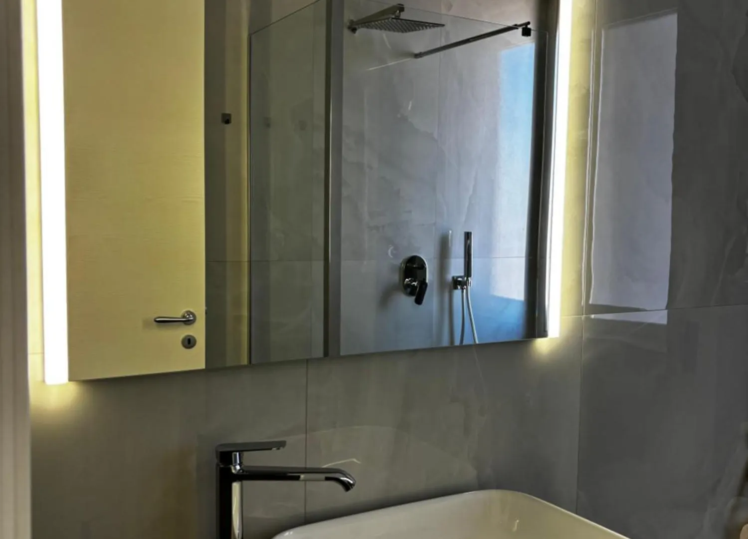 Louis Helen Apartment Naples
