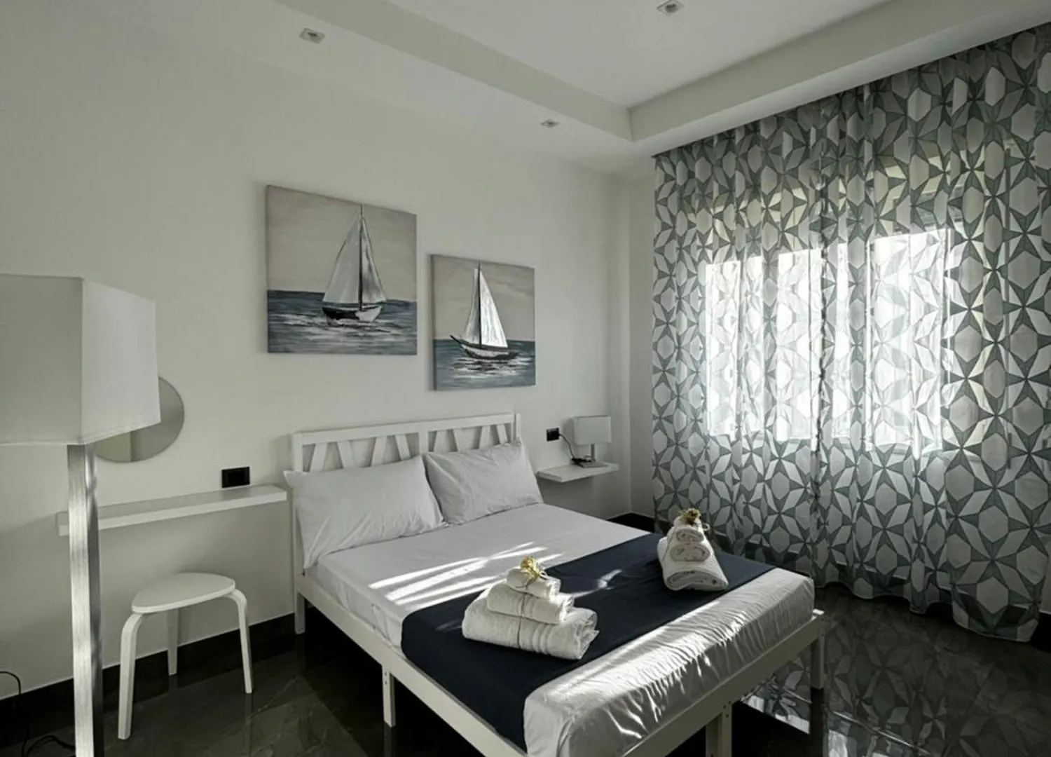 Louis Helen Apartment Naples