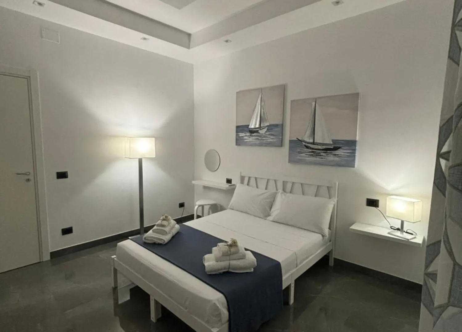 Louis Helen Apartment Naples
