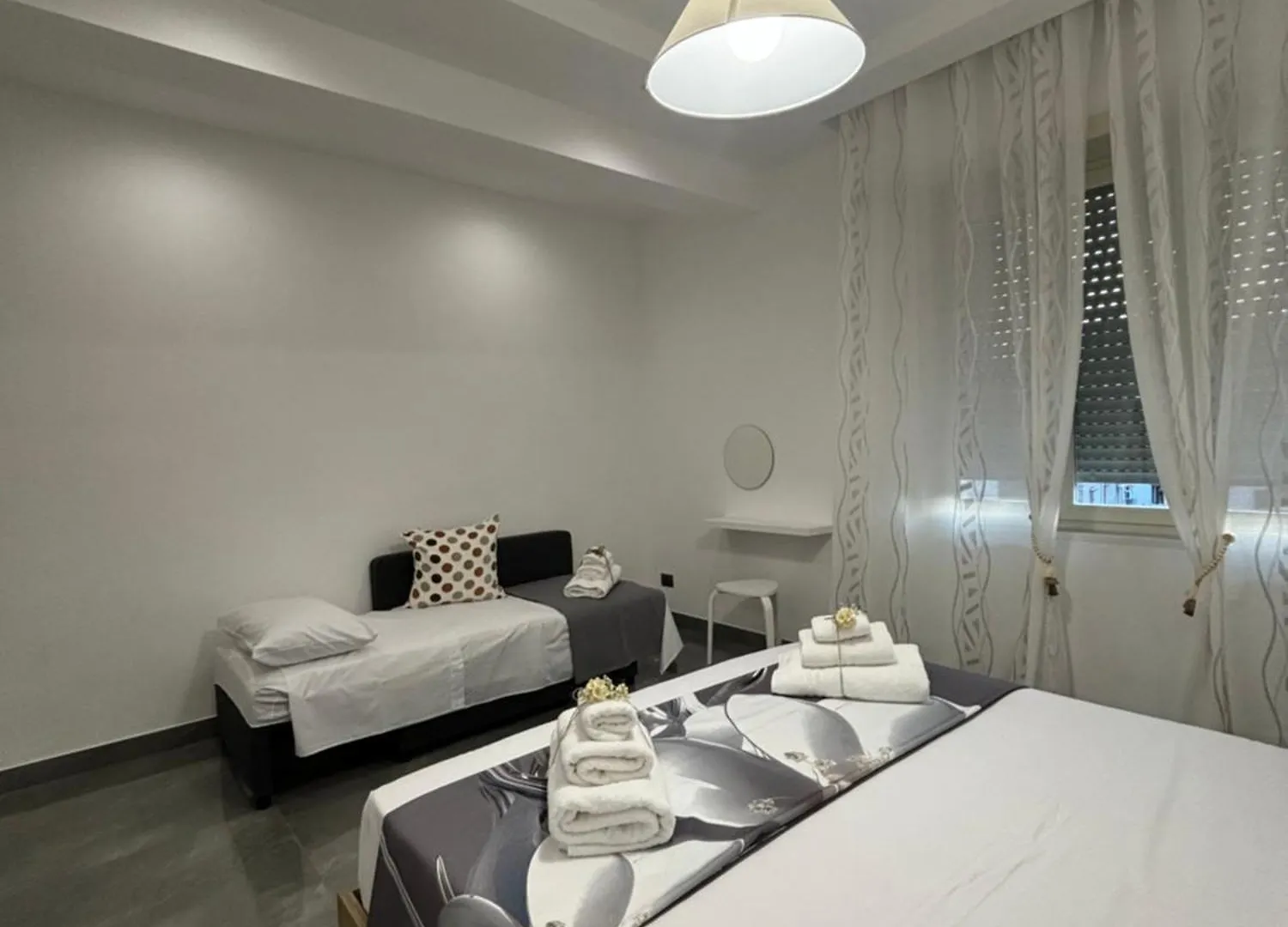 Louis Helen Apartment Naples