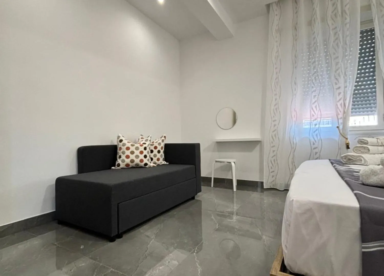 Louis Helen Apartment Naples 0*,  Italy